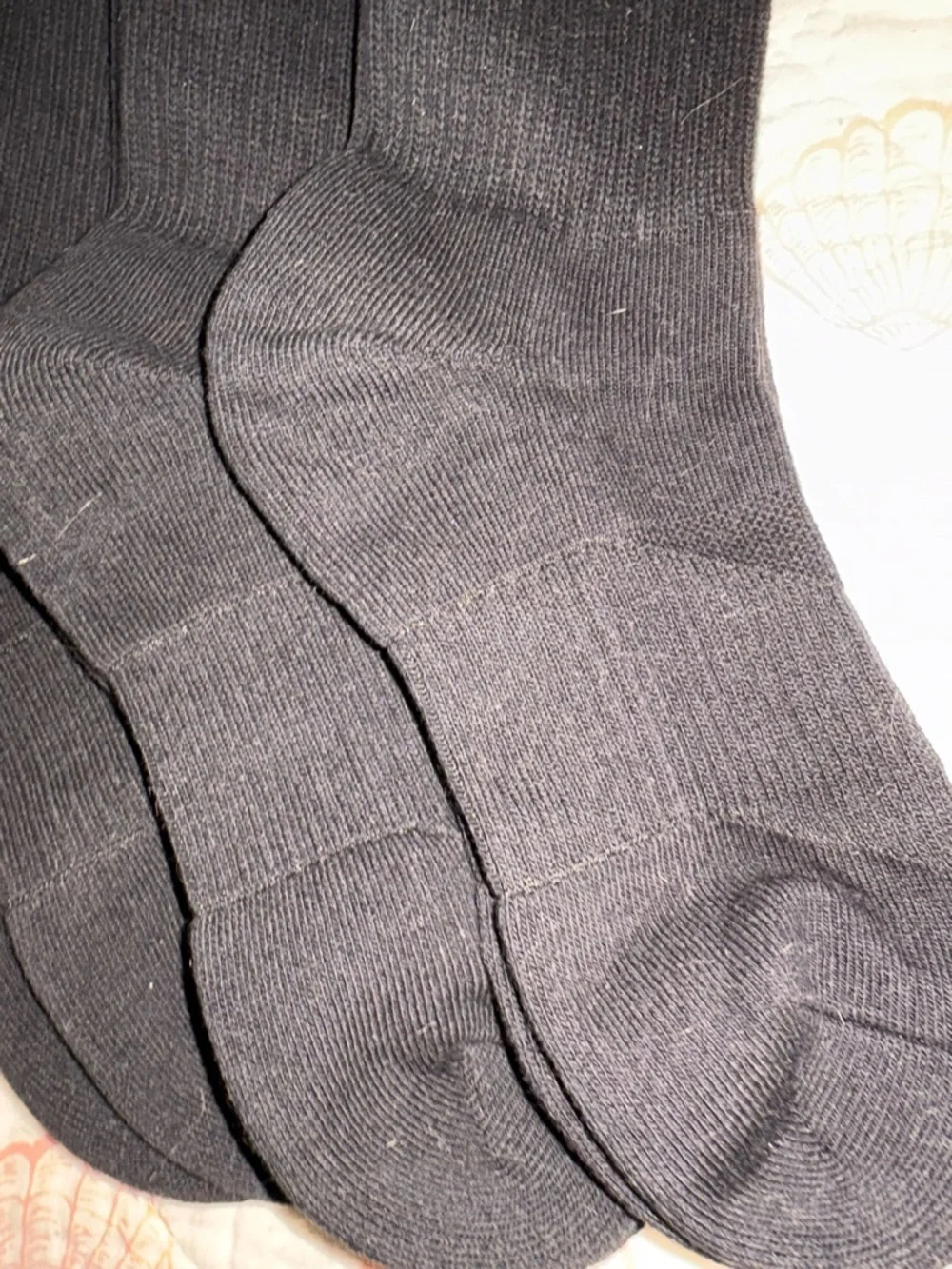 NWOT Men’s medium Nike Black Crew Athletic Socks with White Swoosh - 3 Pack